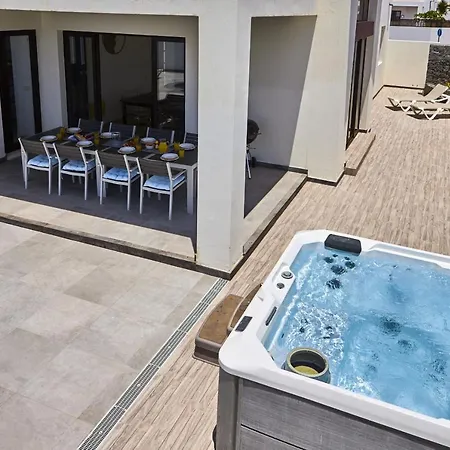 Vila 205 - Casa Santuario By Now Ltd